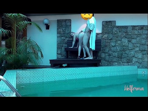 ❤️ A főnök meghívja a szobalányt a medencébe, de nem tud ellenállni egy forró ️ Porno at hu.vlad-massage-salon.ru